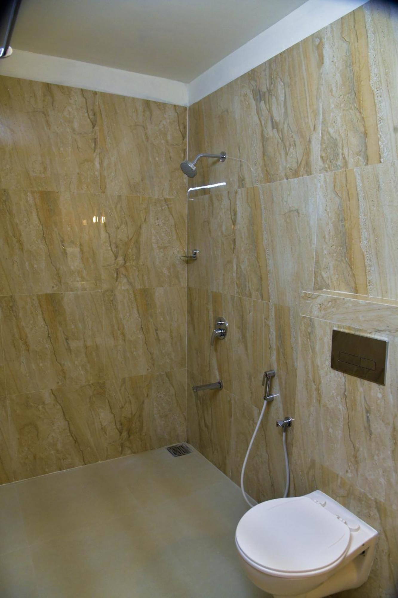 Hotel Ashooka Inn Gandhinagar Buitenkant foto